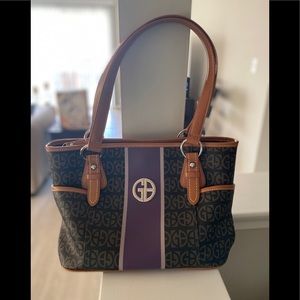 Giani Bernini Shoulder Bag
